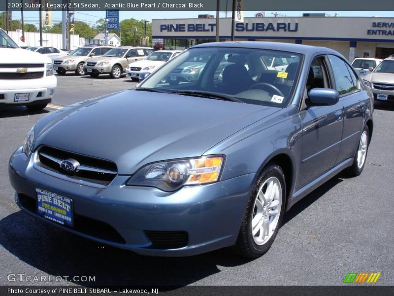 Atlantic Blue Pearl / Charcoal Black 2005 Subaru Legacy 2.5i Sedan