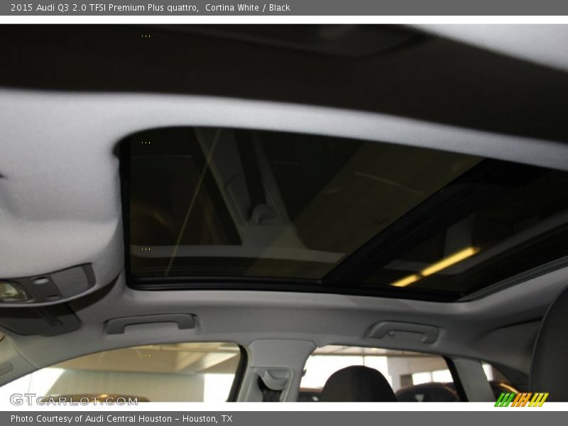 Cortina White / Black 2015 Audi Q3 2.0 TFSI Premium Plus quattro