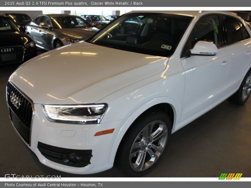 Glacier White Metallic / Black 2015 Audi Q3 2.0 TFSI Premium Plus quattro