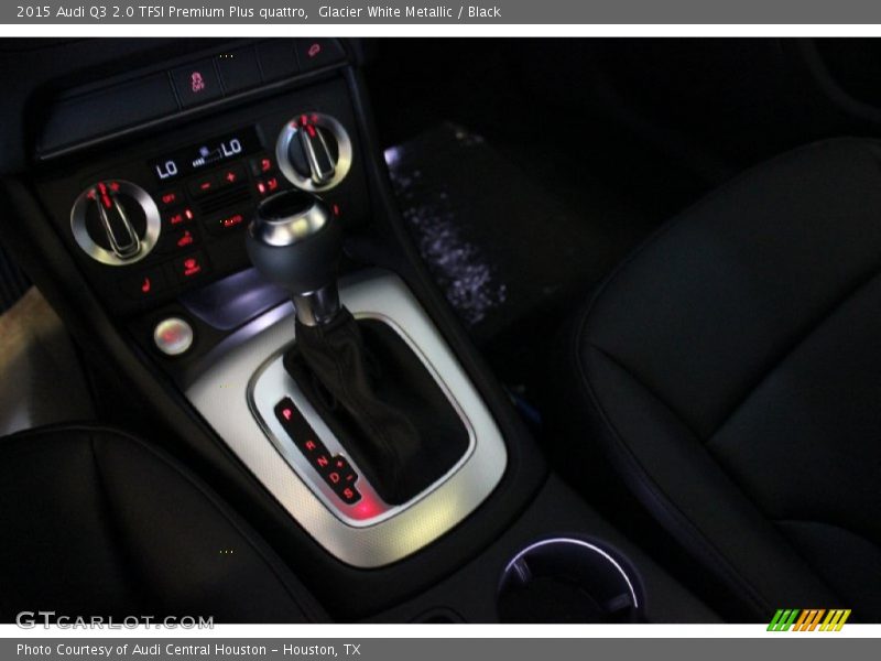 Glacier White Metallic / Black 2015 Audi Q3 2.0 TFSI Premium Plus quattro