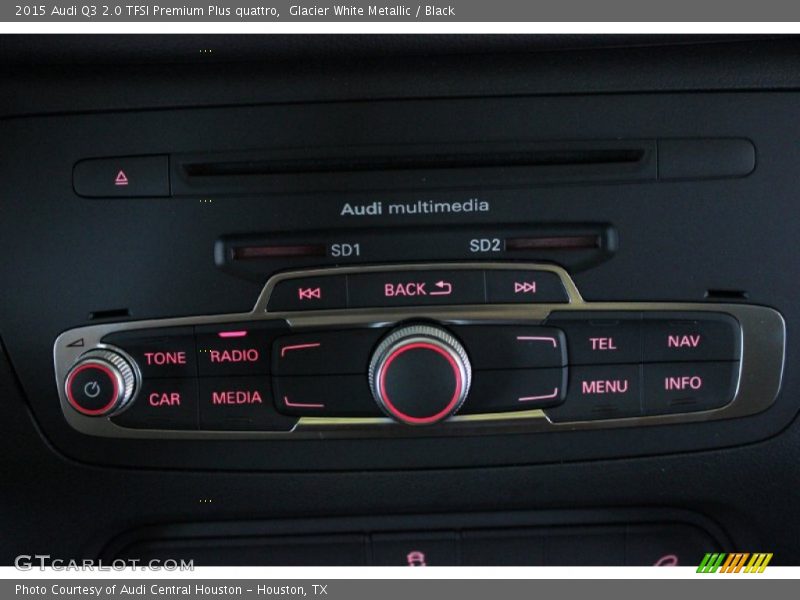 Controls of 2015 Q3 2.0 TFSI Premium Plus quattro