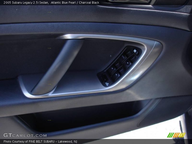 Atlantic Blue Pearl / Charcoal Black 2005 Subaru Legacy 2.5i Sedan