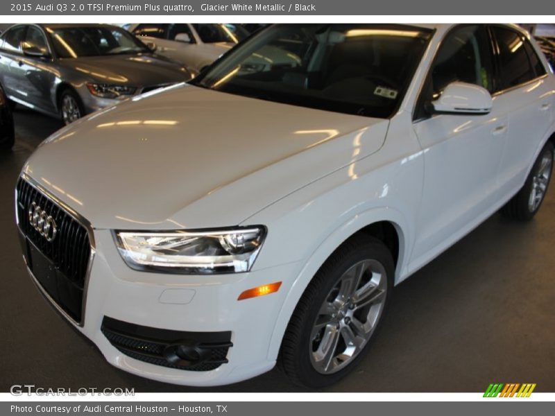Glacier White Metallic / Black 2015 Audi Q3 2.0 TFSI Premium Plus quattro