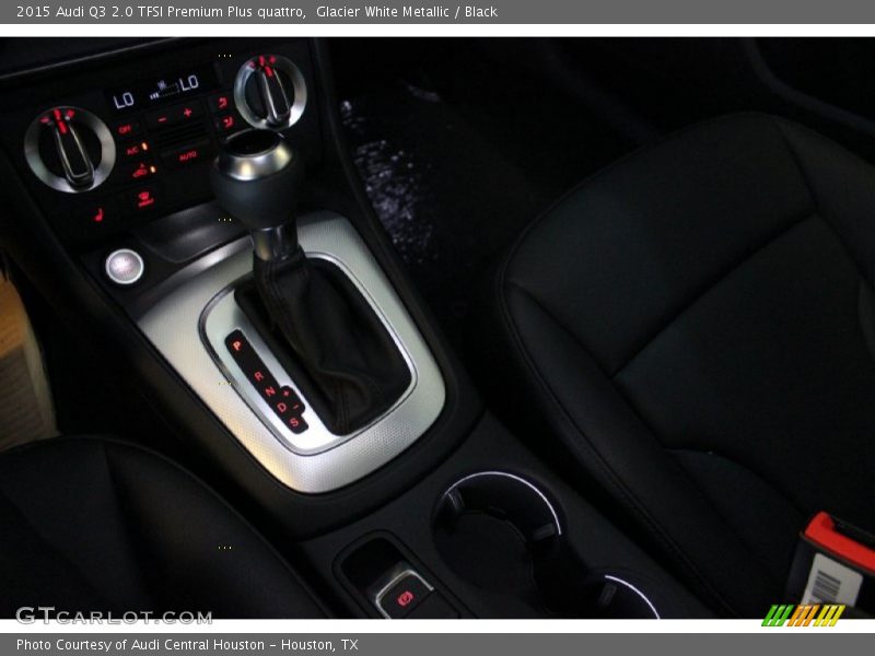 Glacier White Metallic / Black 2015 Audi Q3 2.0 TFSI Premium Plus quattro