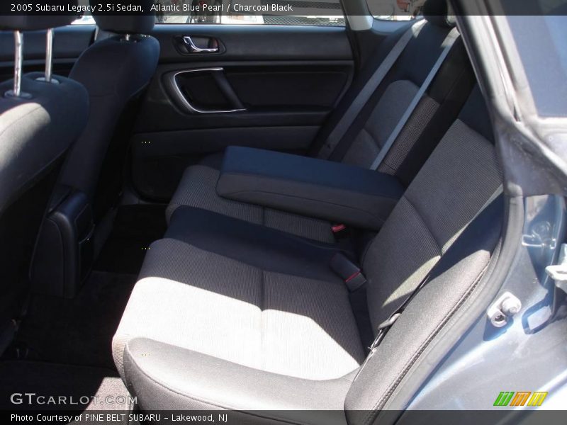 Atlantic Blue Pearl / Charcoal Black 2005 Subaru Legacy 2.5i Sedan