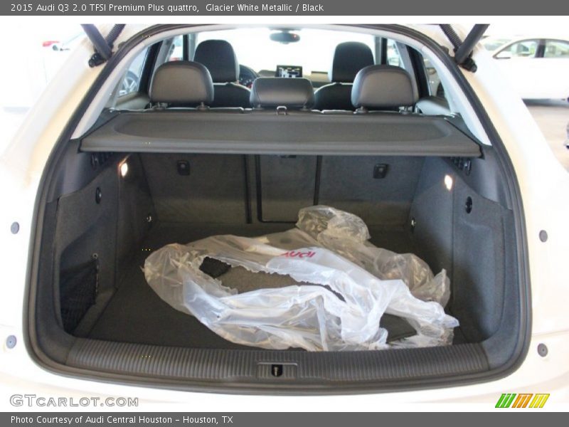 Glacier White Metallic / Black 2015 Audi Q3 2.0 TFSI Premium Plus quattro