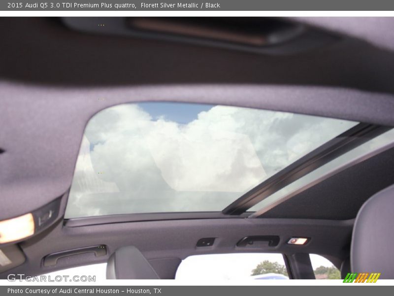 Florett Silver Metallic / Black 2015 Audi Q5 3.0 TDI Premium Plus quattro