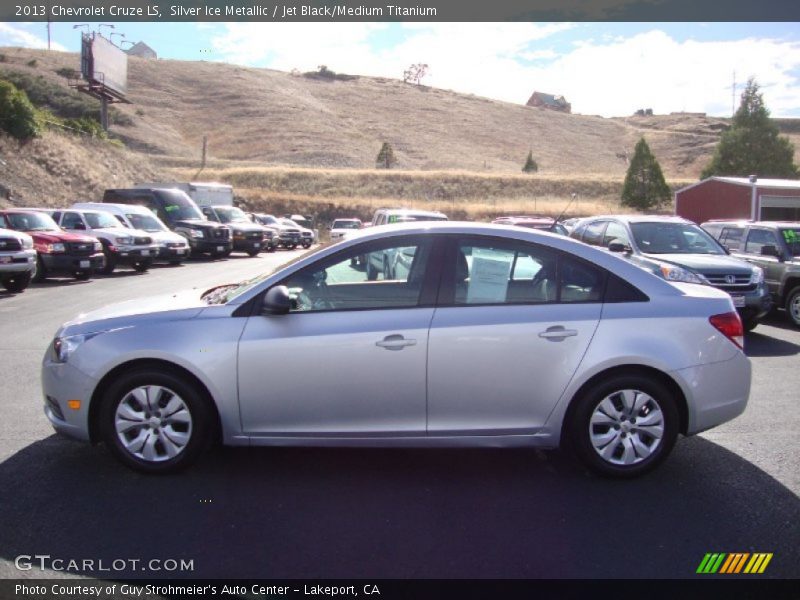 Silver Ice Metallic / Jet Black/Medium Titanium 2013 Chevrolet Cruze LS