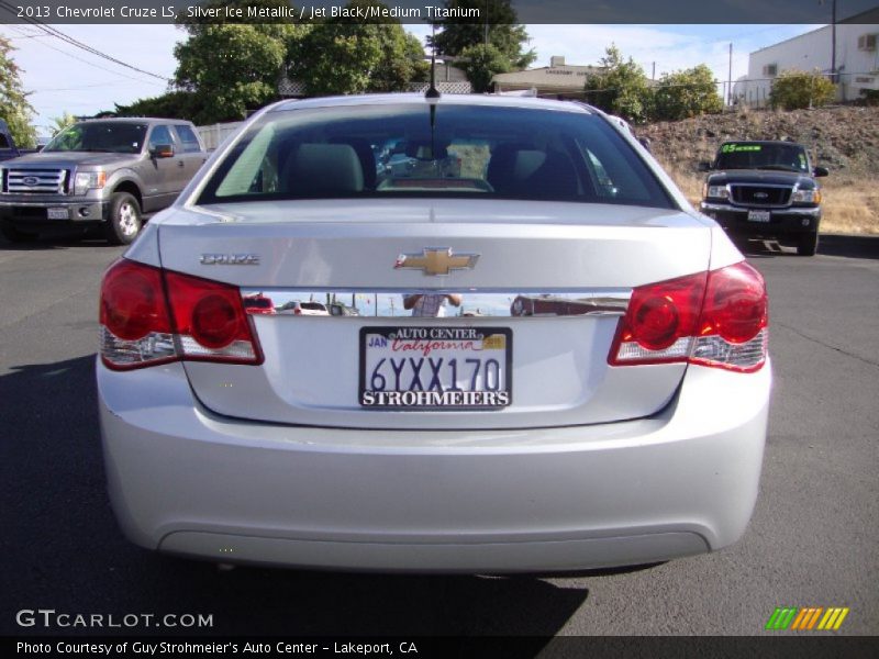 Silver Ice Metallic / Jet Black/Medium Titanium 2013 Chevrolet Cruze LS