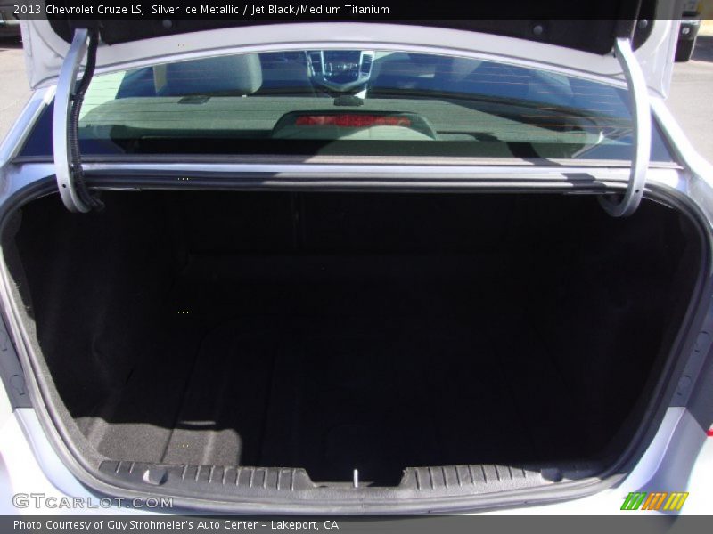 Silver Ice Metallic / Jet Black/Medium Titanium 2013 Chevrolet Cruze LS