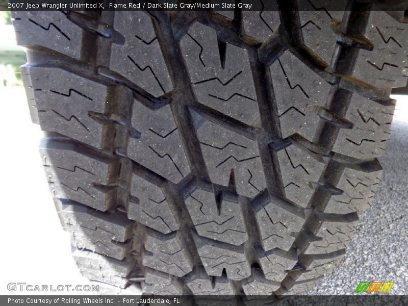 Flame Red / Dark Slate Gray/Medium Slate Gray 2007 Jeep Wrangler Unlimited X