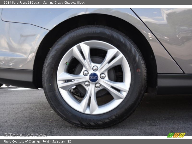 Sterling Gray / Charcoal Black 2014 Ford Focus SE Sedan