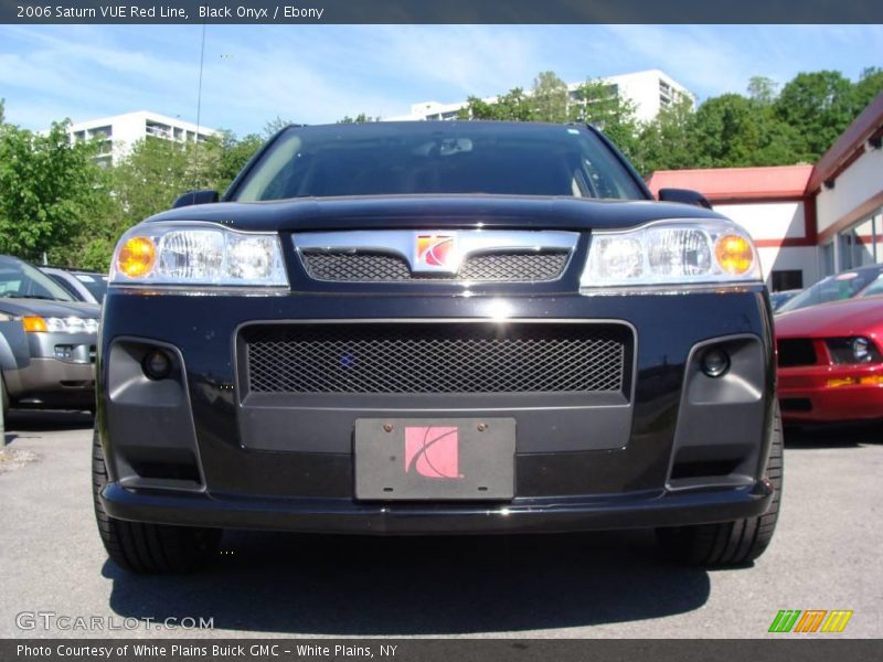 Black Onyx / Ebony 2006 Saturn VUE Red Line