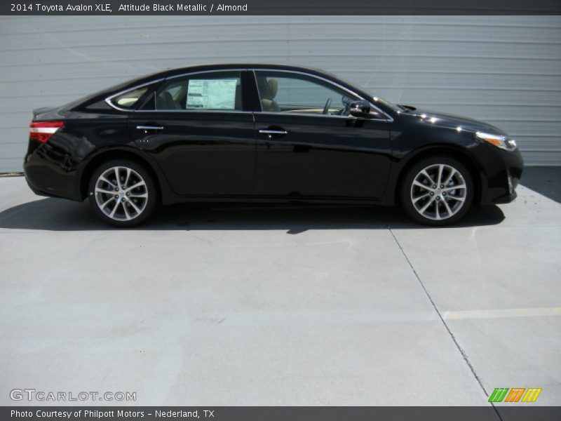 Attitude Black Metallic / Almond 2014 Toyota Avalon XLE