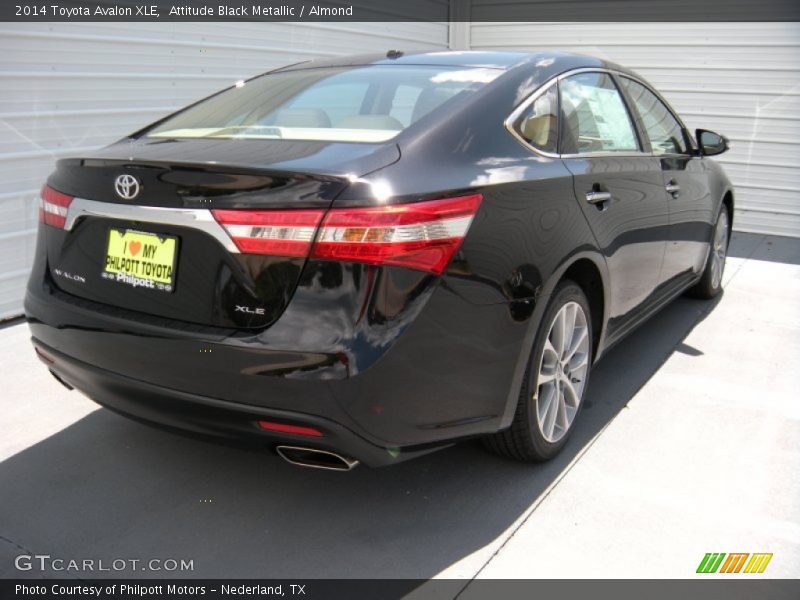 Attitude Black Metallic / Almond 2014 Toyota Avalon XLE