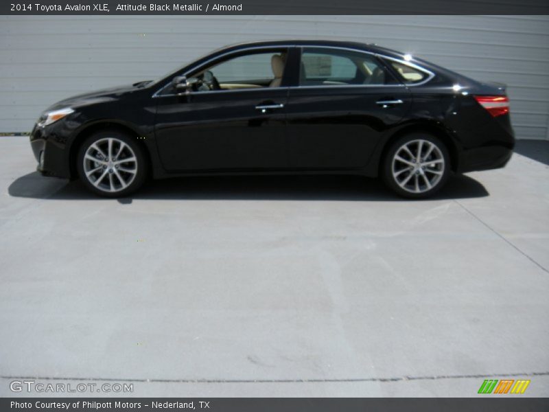 Attitude Black Metallic / Almond 2014 Toyota Avalon XLE