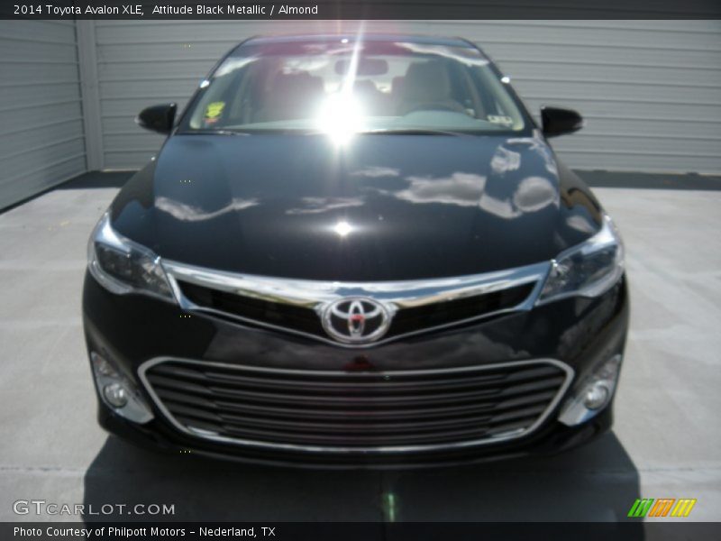Attitude Black Metallic / Almond 2014 Toyota Avalon XLE