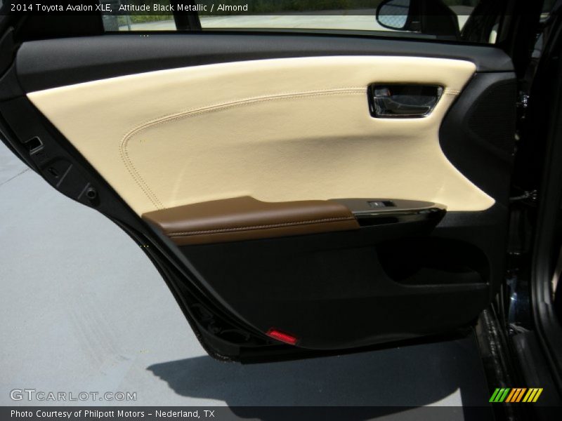 Attitude Black Metallic / Almond 2014 Toyota Avalon XLE