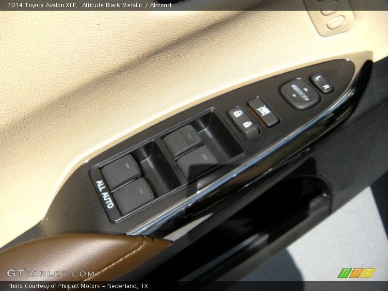 Attitude Black Metallic / Almond 2014 Toyota Avalon XLE