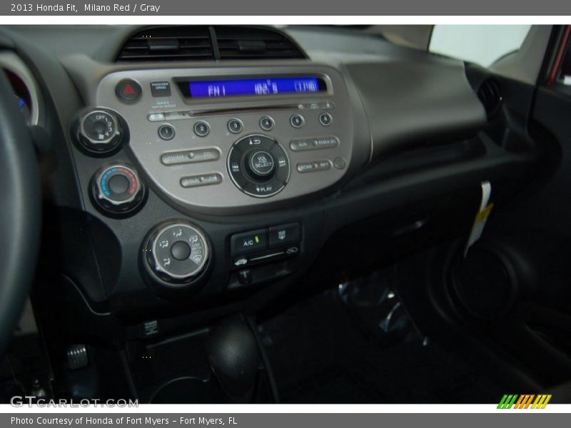 Milano Red / Gray 2013 Honda Fit