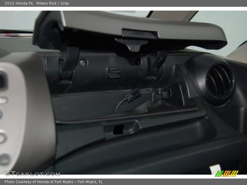 Milano Red / Gray 2013 Honda Fit