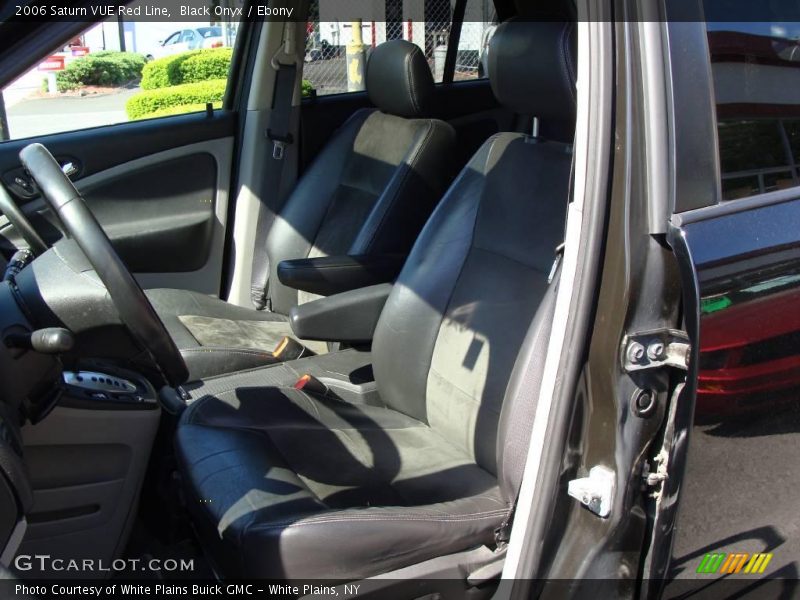 Black Onyx / Ebony 2006 Saturn VUE Red Line