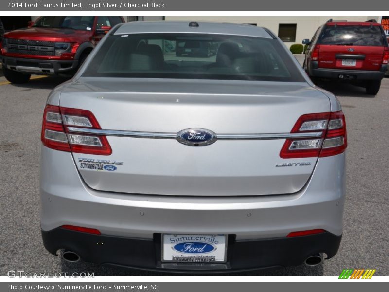 Ingot Silver / Charcoal Black 2014 Ford Taurus Limited