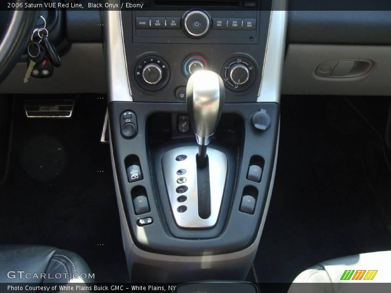 Black Onyx / Ebony 2006 Saturn VUE Red Line