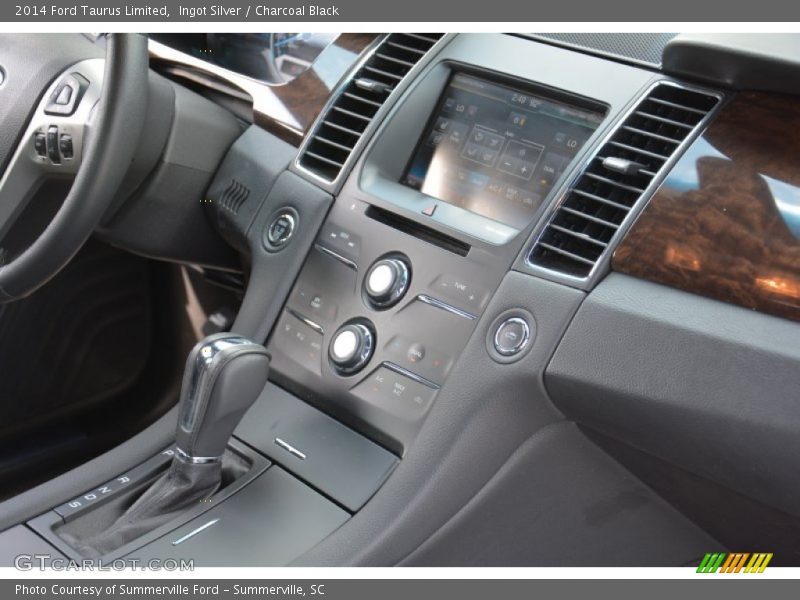 Ingot Silver / Charcoal Black 2014 Ford Taurus Limited