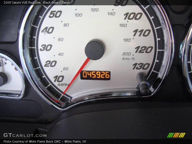Black Onyx / Ebony 2006 Saturn VUE Red Line
