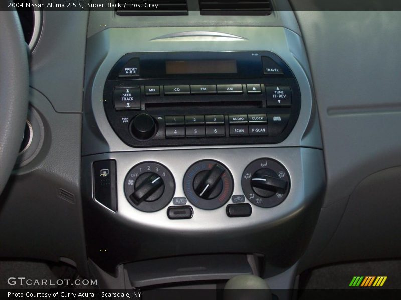Super Black / Frost Gray 2004 Nissan Altima 2.5 S