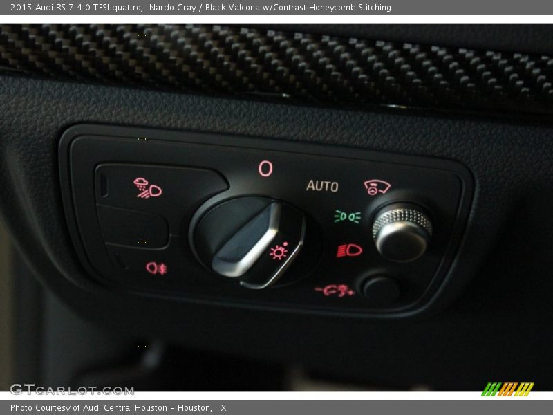 Controls of 2015 RS 7 4.0 TFSI quattro