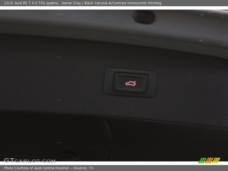 Nardo Gray / Black Valcona w/Contrast Honeycomb Stitching 2015 Audi RS 7 4.0 TFSI quattro