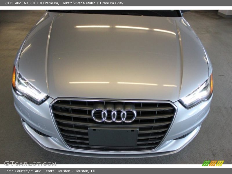 Florett Silver Metallic / Titanium Gray 2015 Audi A3 2.0 TDI Premium