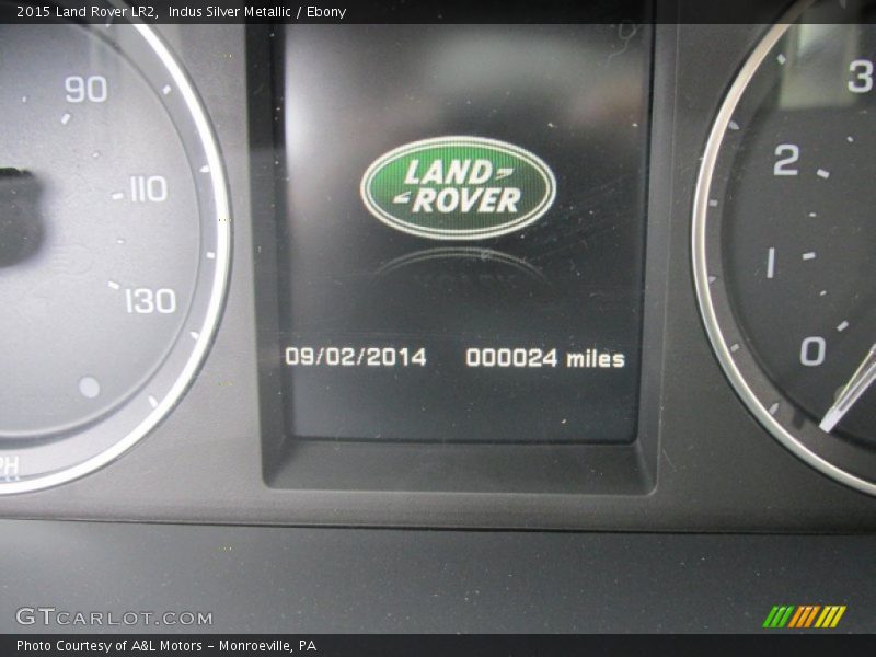 Indus Silver Metallic / Ebony 2015 Land Rover LR2