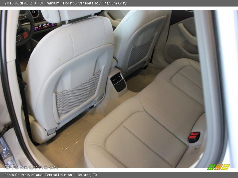 Florett Silver Metallic / Titanium Gray 2015 Audi A3 2.0 TDI Premium