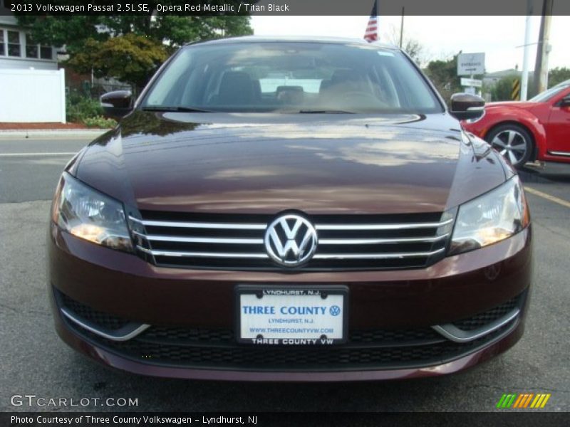 Opera Red Metallic / Titan Black 2013 Volkswagen Passat 2.5L SE