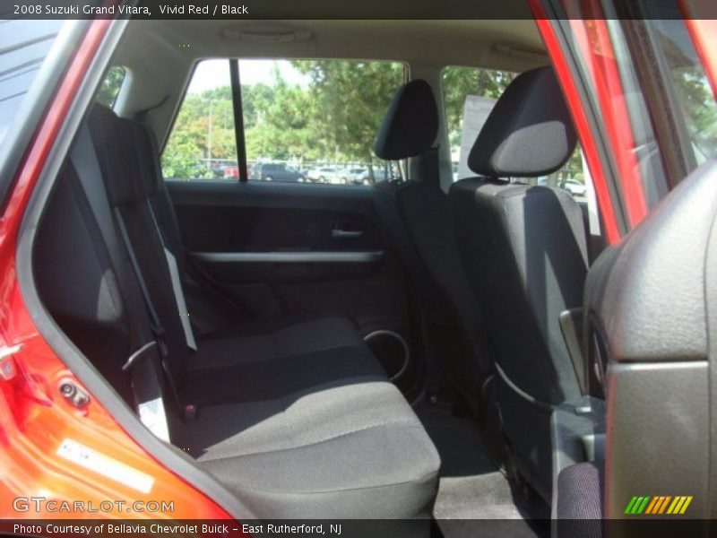 Vivid Red / Black 2008 Suzuki Grand Vitara