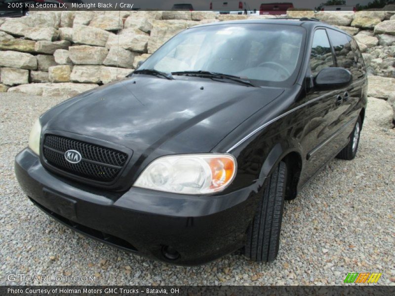 Midnight Black / Gray 2005 Kia Sedona LX