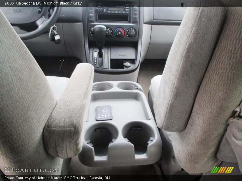 Midnight Black / Gray 2005 Kia Sedona LX