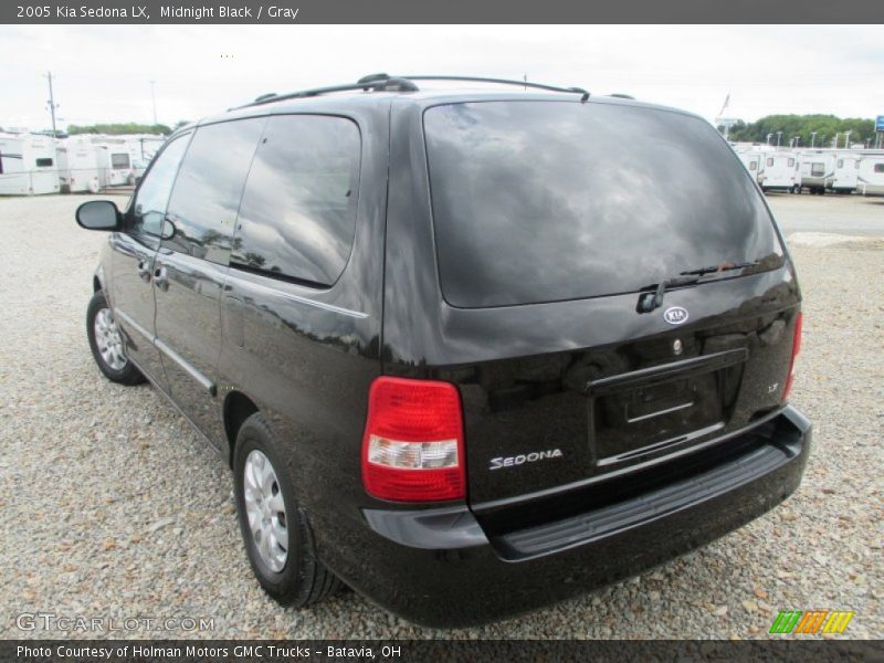 Midnight Black / Gray 2005 Kia Sedona LX