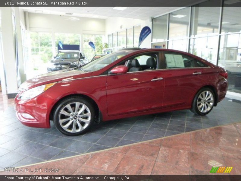 Venetian Red / Black 2011 Hyundai Sonata SE