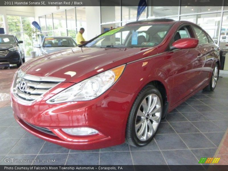 Venetian Red / Black 2011 Hyundai Sonata SE