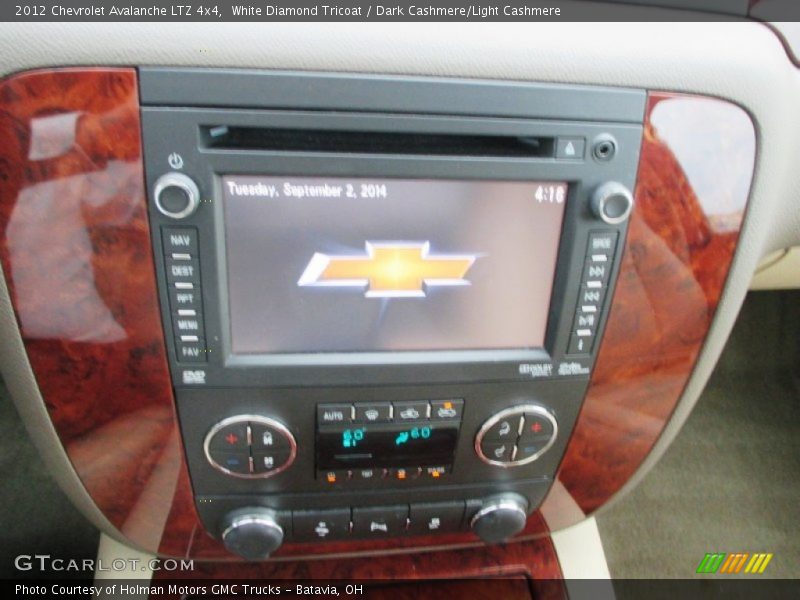 White Diamond Tricoat / Dark Cashmere/Light Cashmere 2012 Chevrolet Avalanche LTZ 4x4