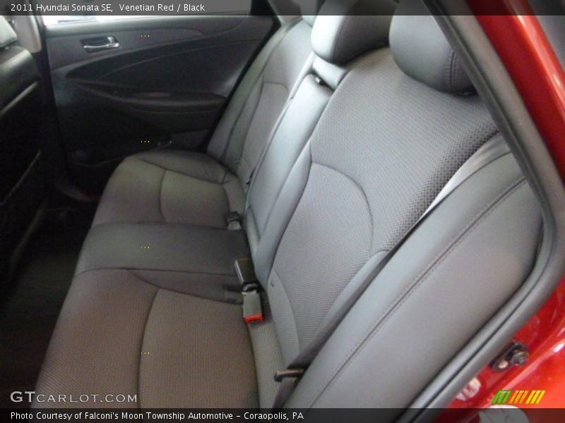 Venetian Red / Black 2011 Hyundai Sonata SE