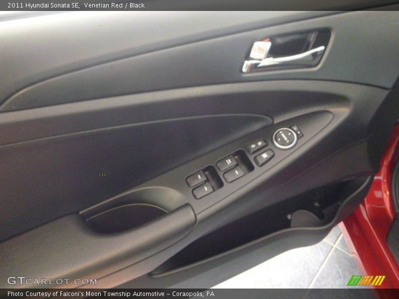 Venetian Red / Black 2011 Hyundai Sonata SE