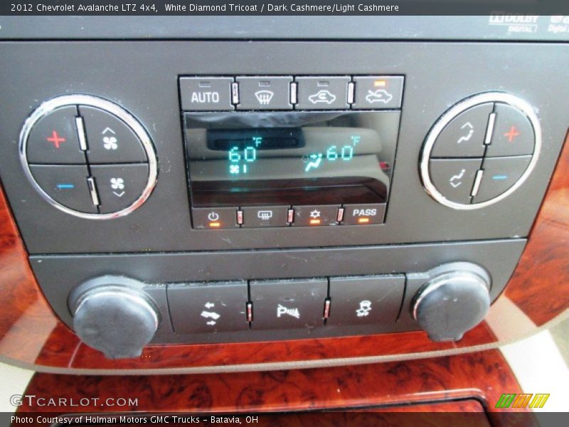 White Diamond Tricoat / Dark Cashmere/Light Cashmere 2012 Chevrolet Avalanche LTZ 4x4