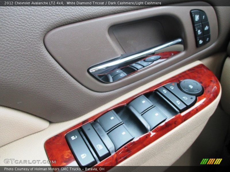 White Diamond Tricoat / Dark Cashmere/Light Cashmere 2012 Chevrolet Avalanche LTZ 4x4