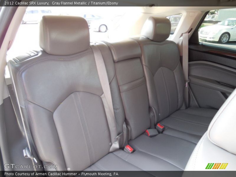 Gray Flannel Metallic / Titanium/Ebony 2012 Cadillac SRX Luxury