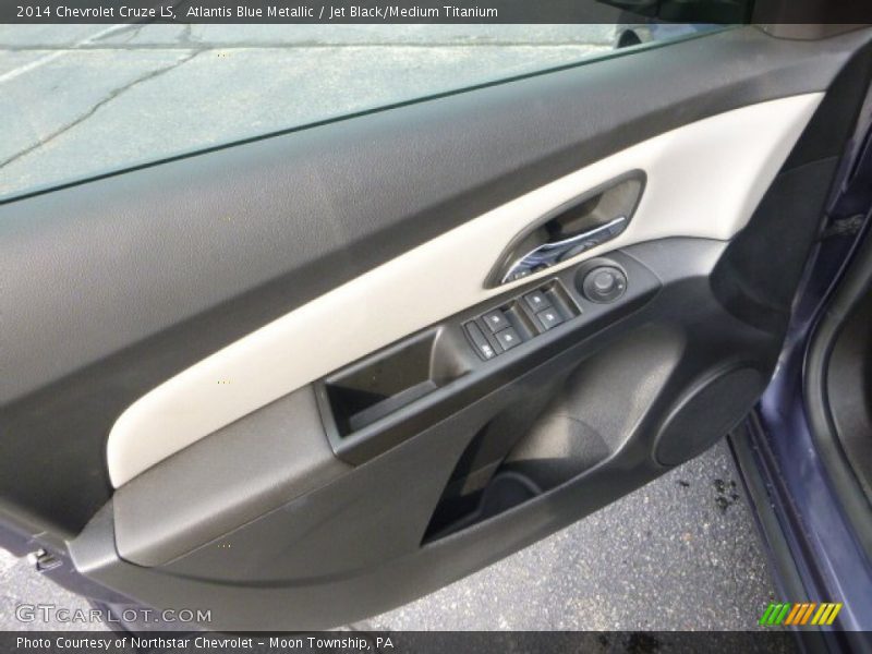 Atlantis Blue Metallic / Jet Black/Medium Titanium 2014 Chevrolet Cruze LS